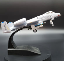 Load image into Gallery viewer, 1994 USAAF Fairchild Republic A-10 Thunderbolt II Armed Attack Aircraft 1:100 Die Cast Plane
