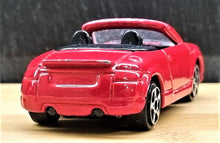 Load image into Gallery viewer, Maisto 2012 Audi TT Roadster 1:64 Red Fresh Metal

