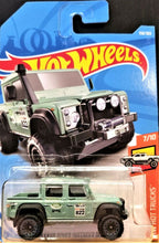 Load image into Gallery viewer, Hot Wheels 2018 &#39;15 Land Rover Defender Double Cab Eggshell Green #158 New
