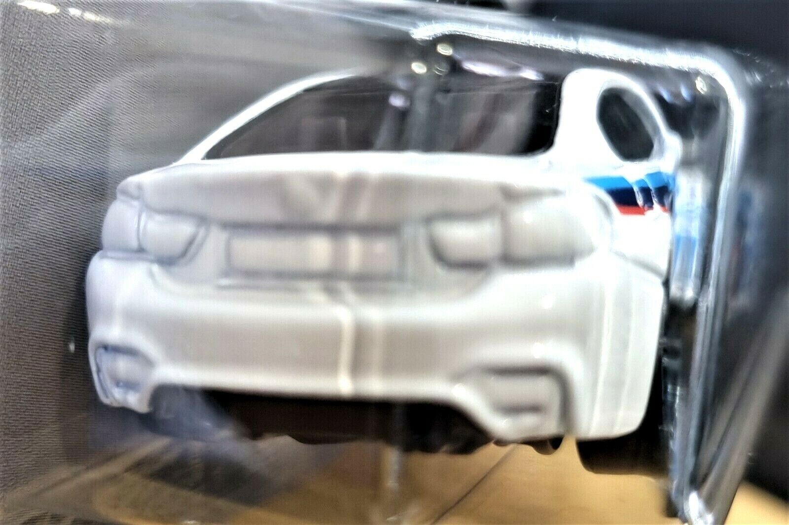 Hot Wheels 2018 BMW M4 White Gran Turismo 6/8 New Long Card
