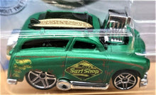 Load image into Gallery viewer, Hot Wheels 2019 Surf &#39;N Turf Satin Green #79 Rod Squad 7/10 New Long Card
