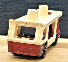 Load image into Gallery viewer, Matchbox 1980 Bedford Car Transporter Red #11 Superfast

