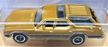 Load image into Gallery viewer, Matchbox 2019 &#39;71 Oldsmobile Vista Cruiser Brown #13 MBX Road Trip 4/20 New
