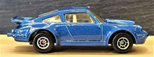 Load image into Gallery viewer, Maisto 1989 Porsche 911 Turbo Blue 1;64
