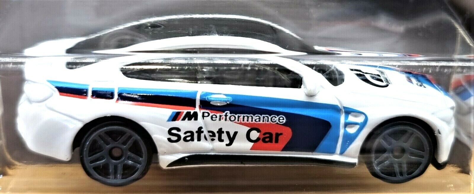 Hot Wheels BMW M4 ホワイト Hot Wheels BMW M4 Review 1:64 - YouTube
