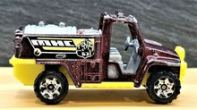 Load image into Gallery viewer, Matchbox 2003 Foam Fire Truck Maroon #63 Hero City Pumper Squad 3/5
