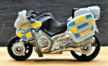 Load image into Gallery viewer, Matchbox 2013 BMW R1200 RT-8 Police Motorcycle Grey #114 MBX Heroic Rescue
