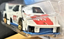 Load image into Gallery viewer, Hot Wheels 2021 Porsche 935 White #58 HW Race Day 5/10 New Long Card - Gold
