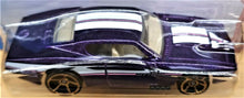 Load image into Gallery viewer, Hot Wheels 2020 Custom Otto Purple #173 Muscle Mania 8/10 New Long Card
