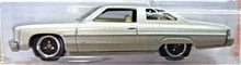 Load image into Gallery viewer, Matchbox 2019 &#39;75 Chevy Caprice Champagne Gold #6 MBX Road Trip 13/20 New
