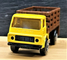 Load image into Gallery viewer, Matchbox 1976 Dodge Cattle Truck Yellow #71 Superfast
