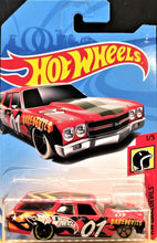 Load image into Gallery viewer, Hot Wheels 2018 &#39;70 Chevelle SS Wagon Red HW Daredevils 1/5 New Long Card
