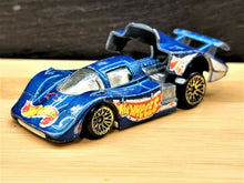 Load image into Gallery viewer, Hot Wheels 1998 Sol-Aire CX-4 Dark Blue #823 Main Line - Rare Find
